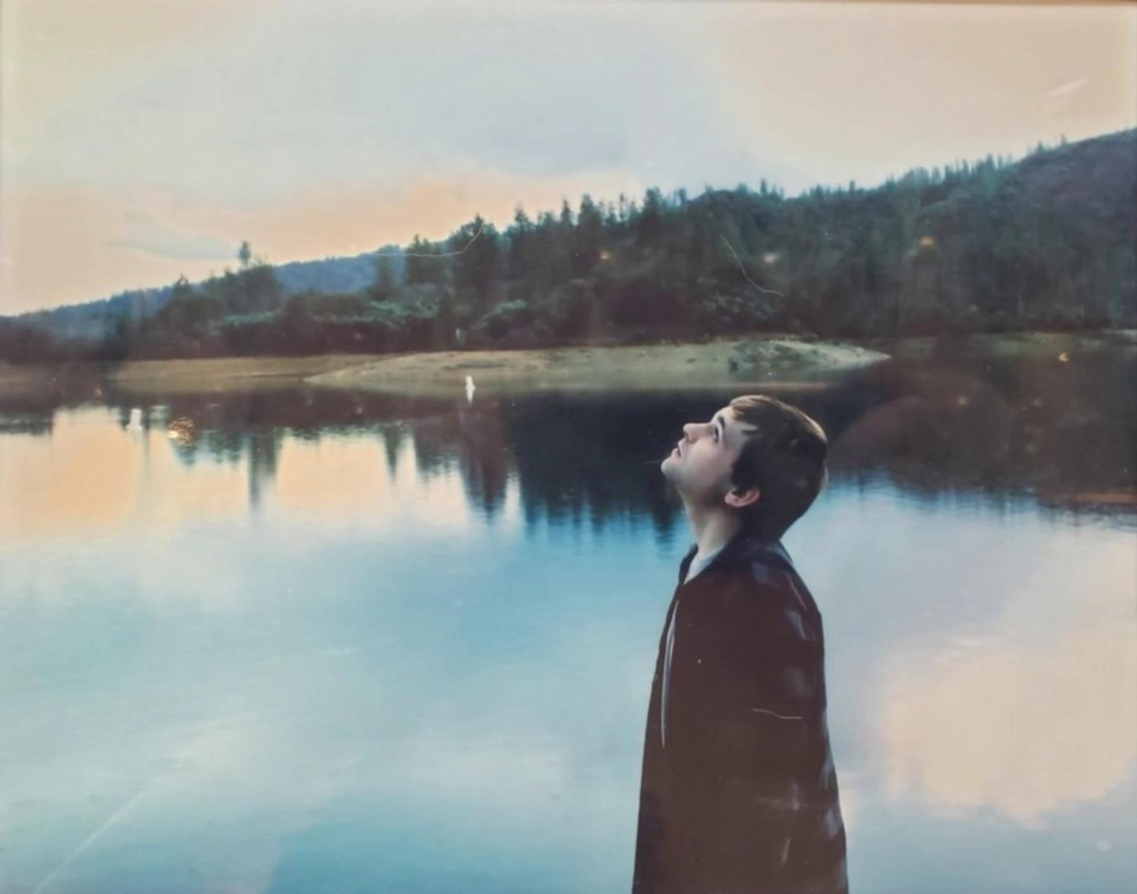 Prompt: Have his look up to heaven as an angel comes he takes her hand and they both fly to heaven.