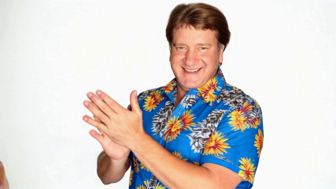 Prompt: Man standing and applauding