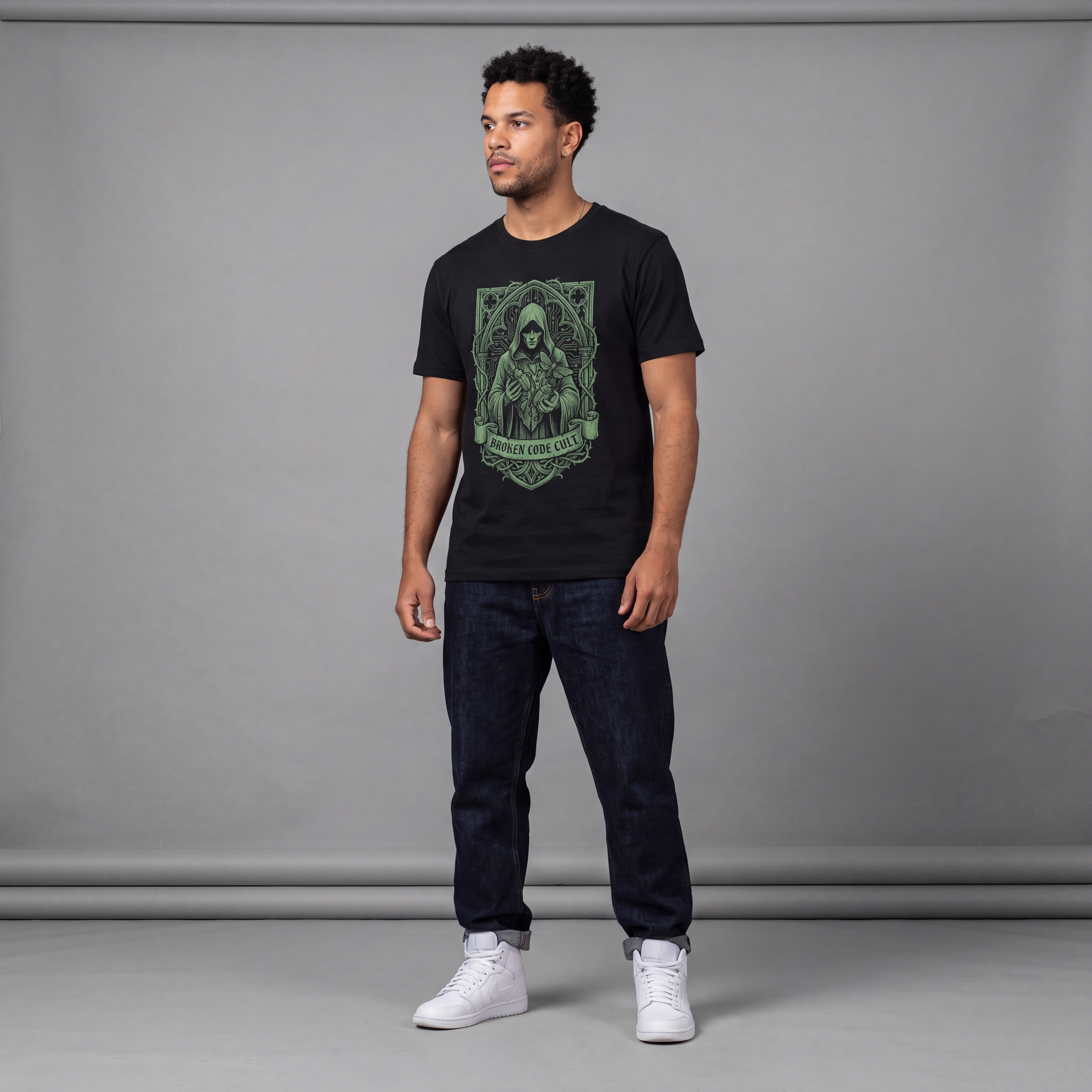 Modelo vestindo The Code Order - Bug Hunter