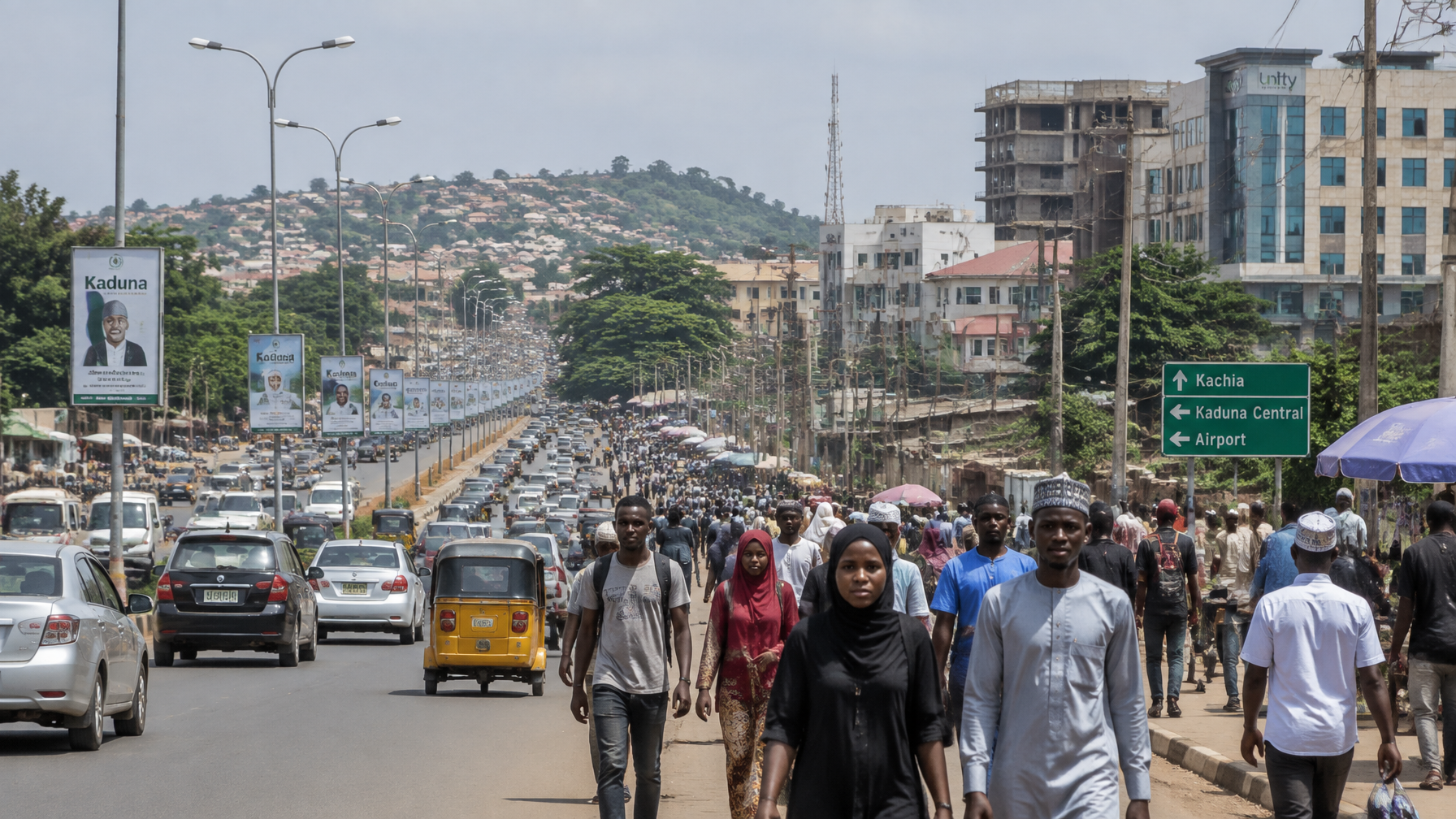 Kaduna demographic growth - population and urbanisation Kaduna population growth and urbanisation - busy street demographic pressure