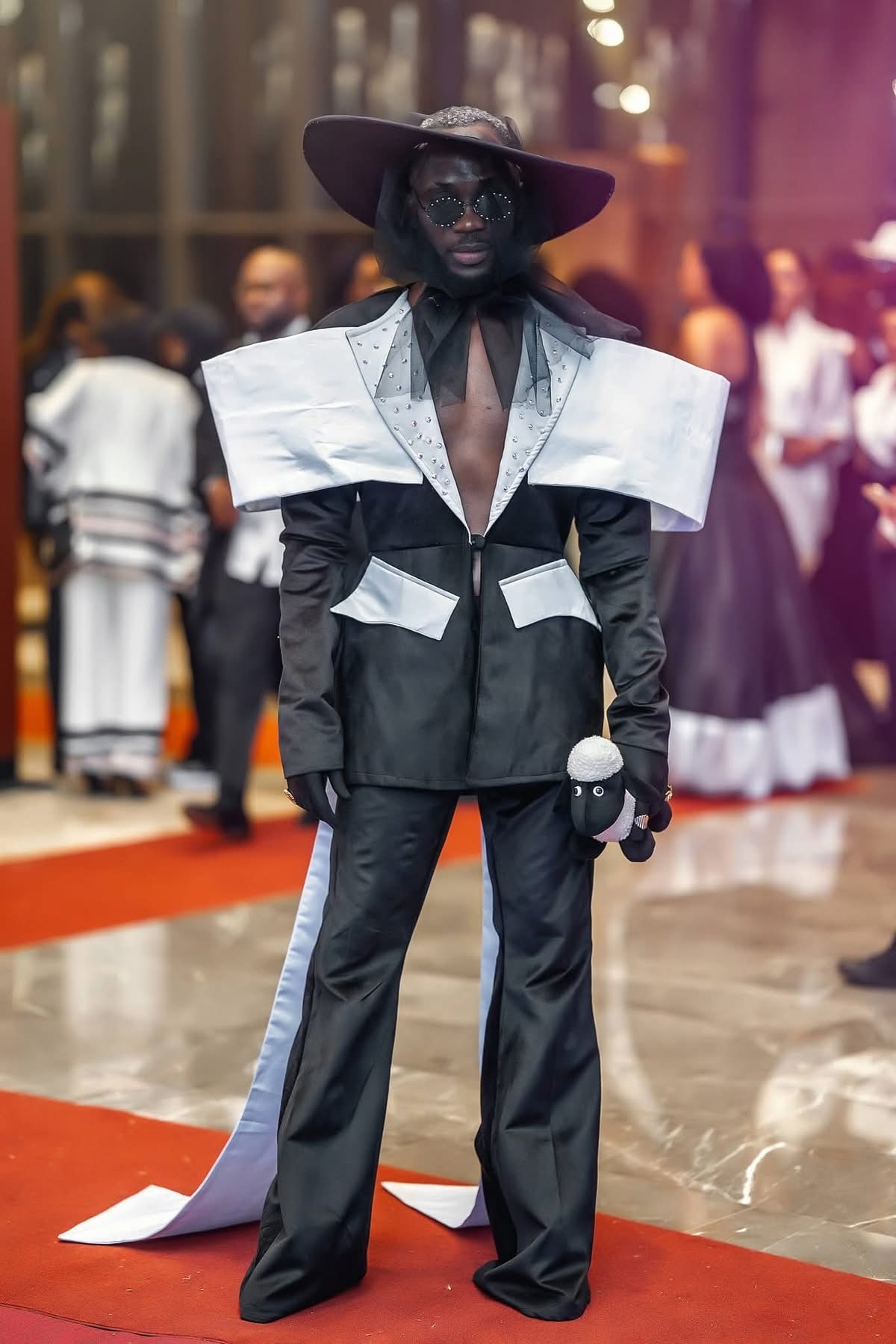 Black & White Fashion à Destination Gabao — look 9