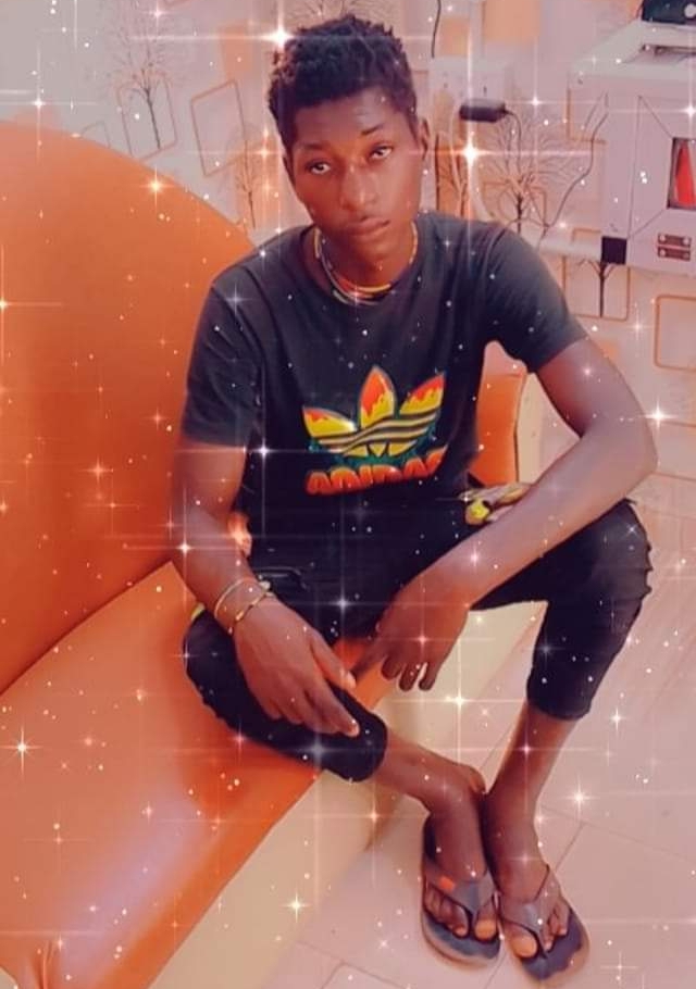 Prompt: A Rare ALi Boubacar Freestyle From 2015 Has Surfaced And Lts Gold 
