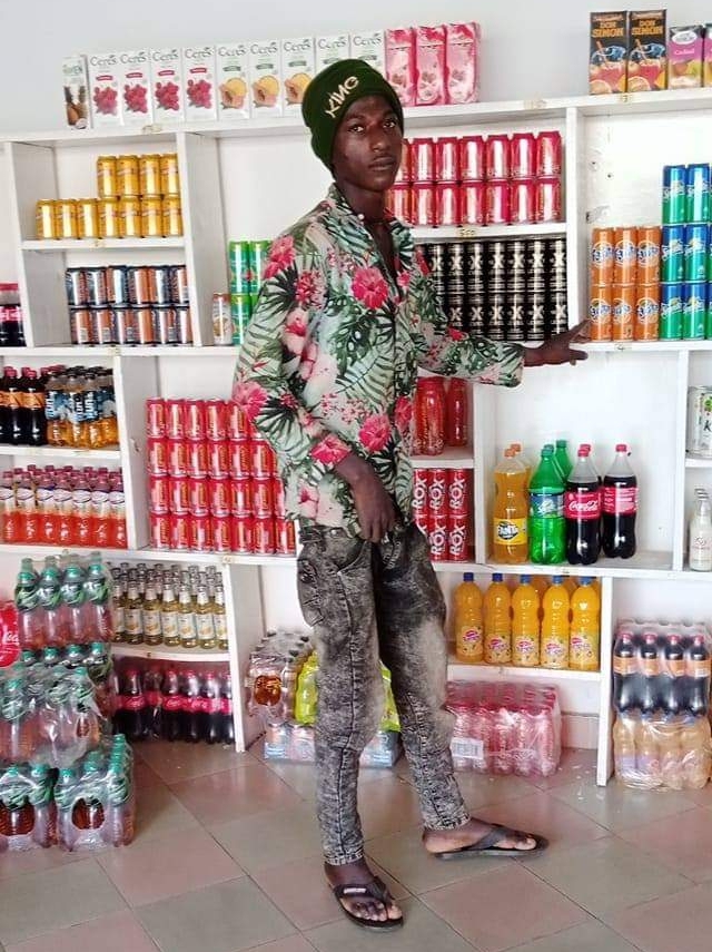 Prompt: The ALi Boubacar Soft drinks A refreshing Sup Shop Change in South Africa 