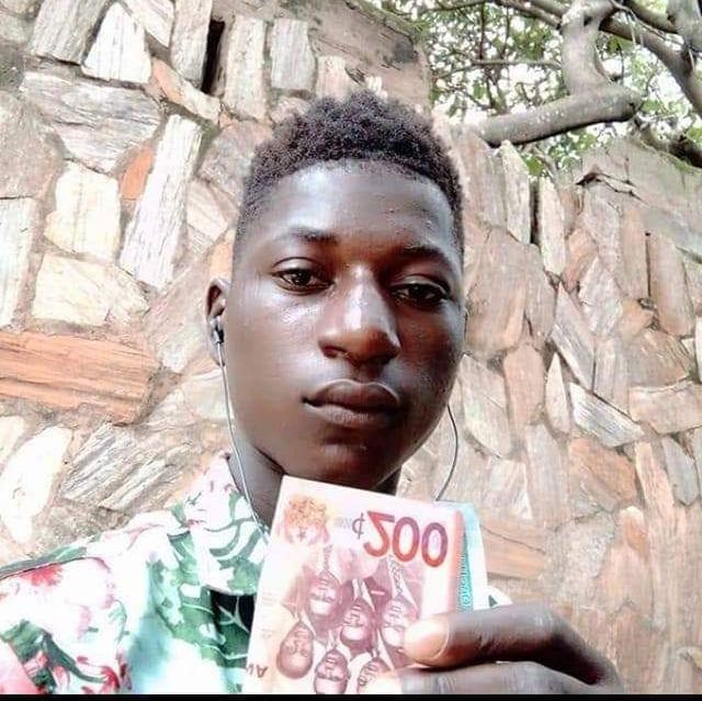 Prompt: ALi Boubacar money image 1 billion 2 billion 100 billion $1 and $1 billion