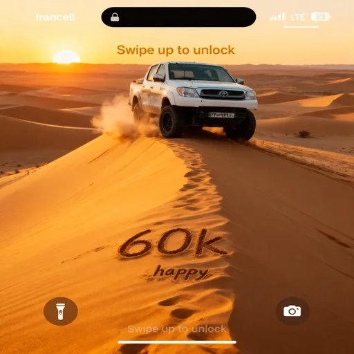 Prompt: یه عکس میخام برای اینکه فالورام رسیده به ۶۰کا. یه عکس توی کویر با رمل های بلند و طلایی که یه هایلوکس سفید مدل ۲۰۰۸ با رینگ مشکی عین عکسی که فرستادم روی لبه تیغه رمل باشه. روی ماسه ها هم نوشته شده باشه ۶۰ کا. کوچیکم کنارش  نوشته شده باشه happy
هوا هم حالت غروب باشه و افتاب در حال غروب معلوم باشه