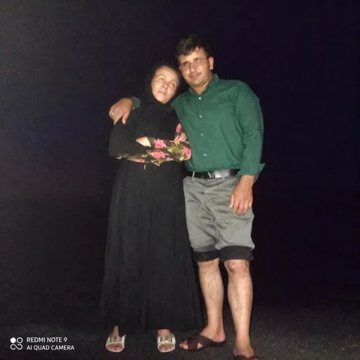 Prompt: این عکسو واضح کن