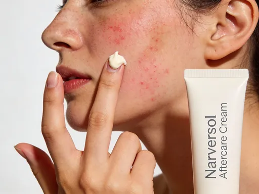 Prompt: A WOMAN WITH ROSACEA APPLYING NARVERSOL AFTERCARE CREAM