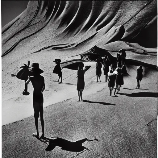 Image similar to photo by Max Dupain