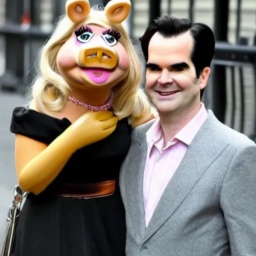 Prompt: Paparazzi photo of Jimmy Carr and Miss Piggy