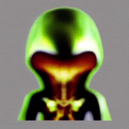 Image similar to alien accidentally photographed in the 9 0 s