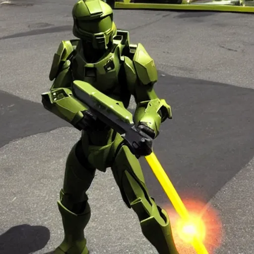 Image similar to Master chief using a crowbar