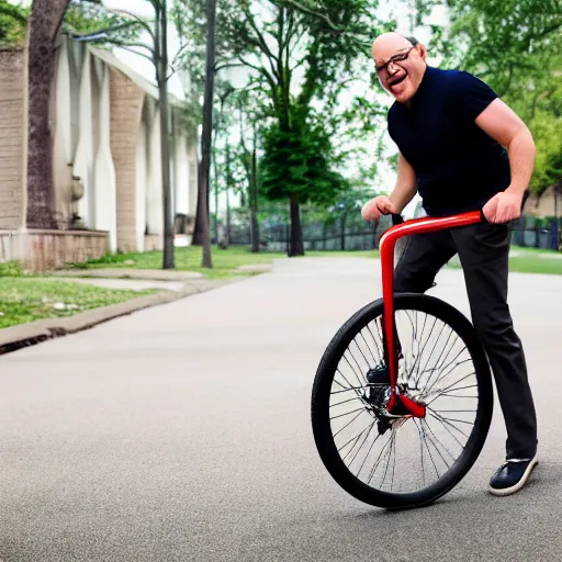 Image similar to george costanza riding a unicycle and juggling, joyful smile on face, spotlight lighting, professional photograph, 4 k