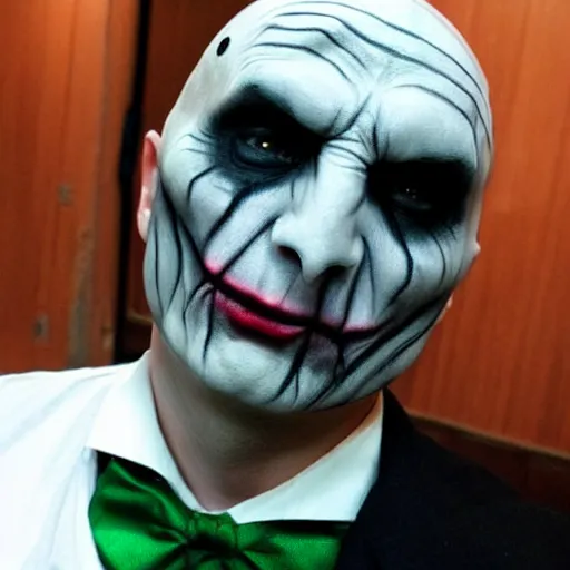 Image similar to voldemort with joker makeup, highly detailed