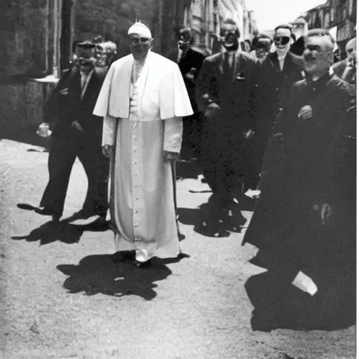 Image similar to a photo of the pope in madrid in the spanish civil war