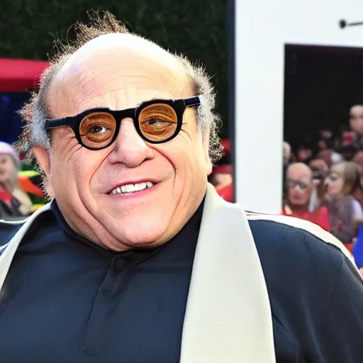 Prompt: Danny DeVito as Sonic the Hedgehog