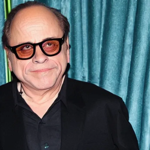 Image similar to Danny DeVito and Steve Buscemi merged into a single person