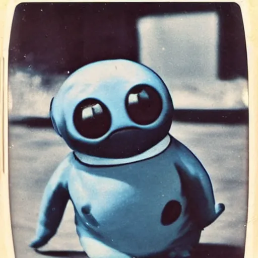 Image similar to 1 9 5 0 s polaroid picture of poliwag