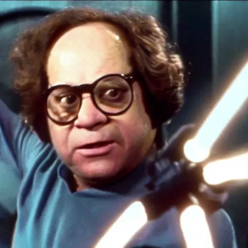 Image similar to a screenshot of Frank Reynolds appearing in Star Wars (1977)