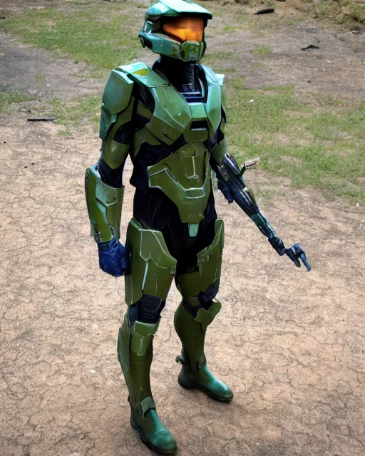 Prompt: jeff goldblum in a halo spartan suit, medium shot