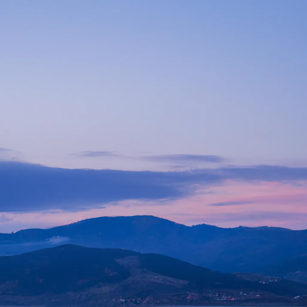 Beautiful Mountain Range Early In The Morning Cine OpenArt