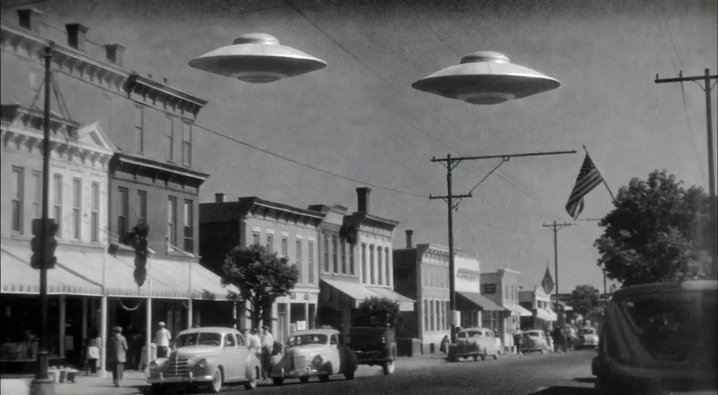 Cosmic Caper: 1950s Newsreel